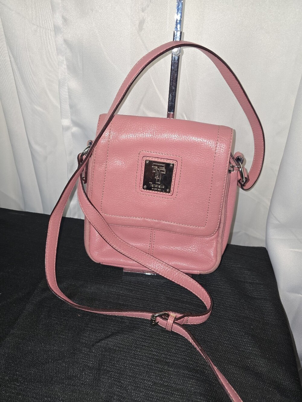 TIGNANELLO RARE GENUINE Pink Leather 3 DIVIDER Crossbody Bag